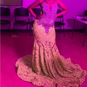 Daughter prom dress paid 2,300 for it worn once Neon green and silver.